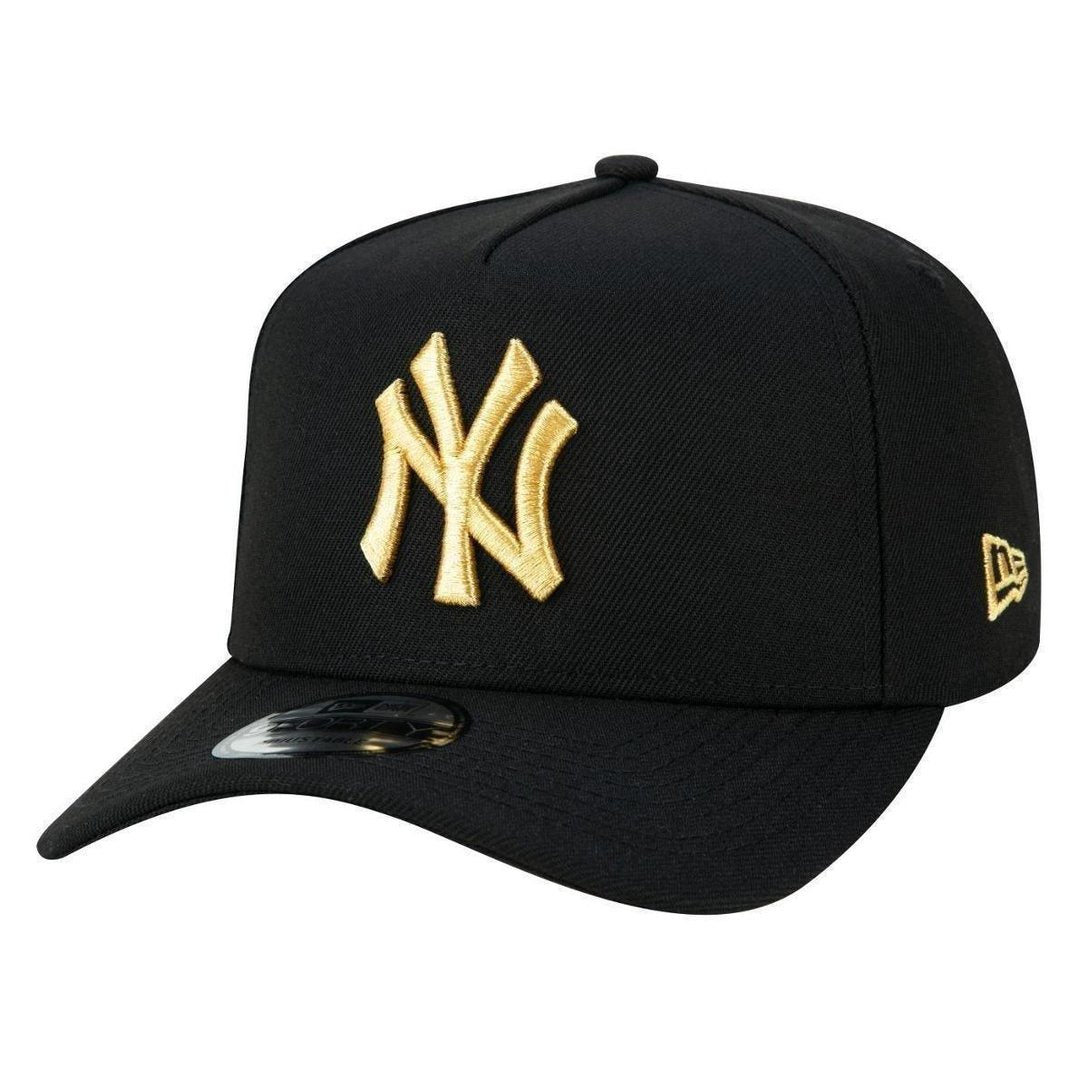 Boné New Era New York (Aba Curva) - QUEIMA BLACK FRIDAY